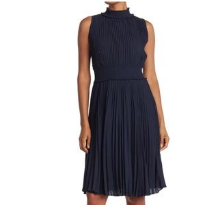NANETTE LEPORE Pleated Sleeveless Dress